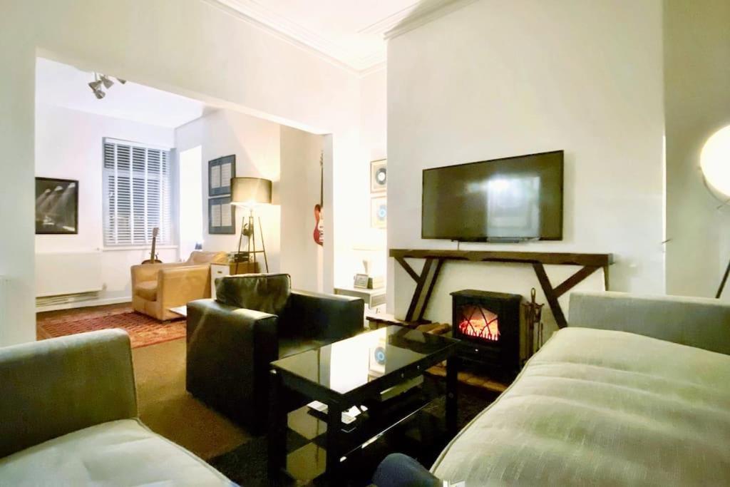 Urban Music Style Townhouse In Swansea City Center Ngoại thất bức ảnh
